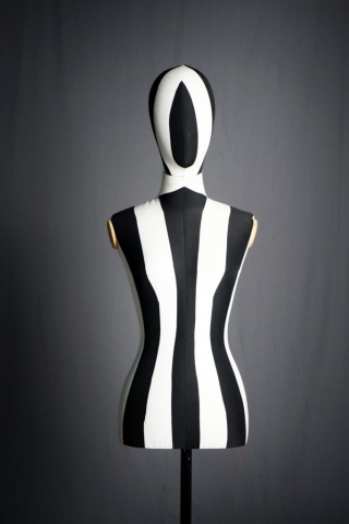 หุ่นผ้า แขนไม้ จัดลายตามลูกค้า